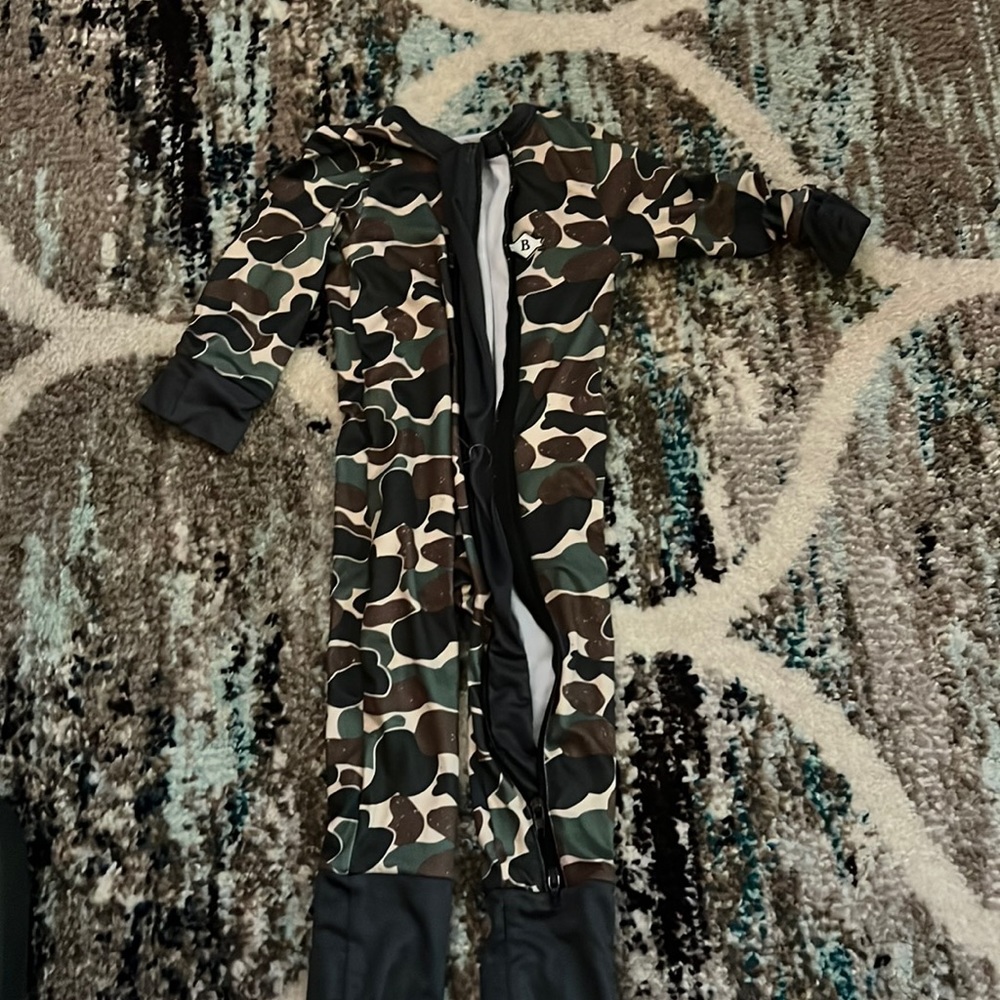 Burlbo classic deer camo indie